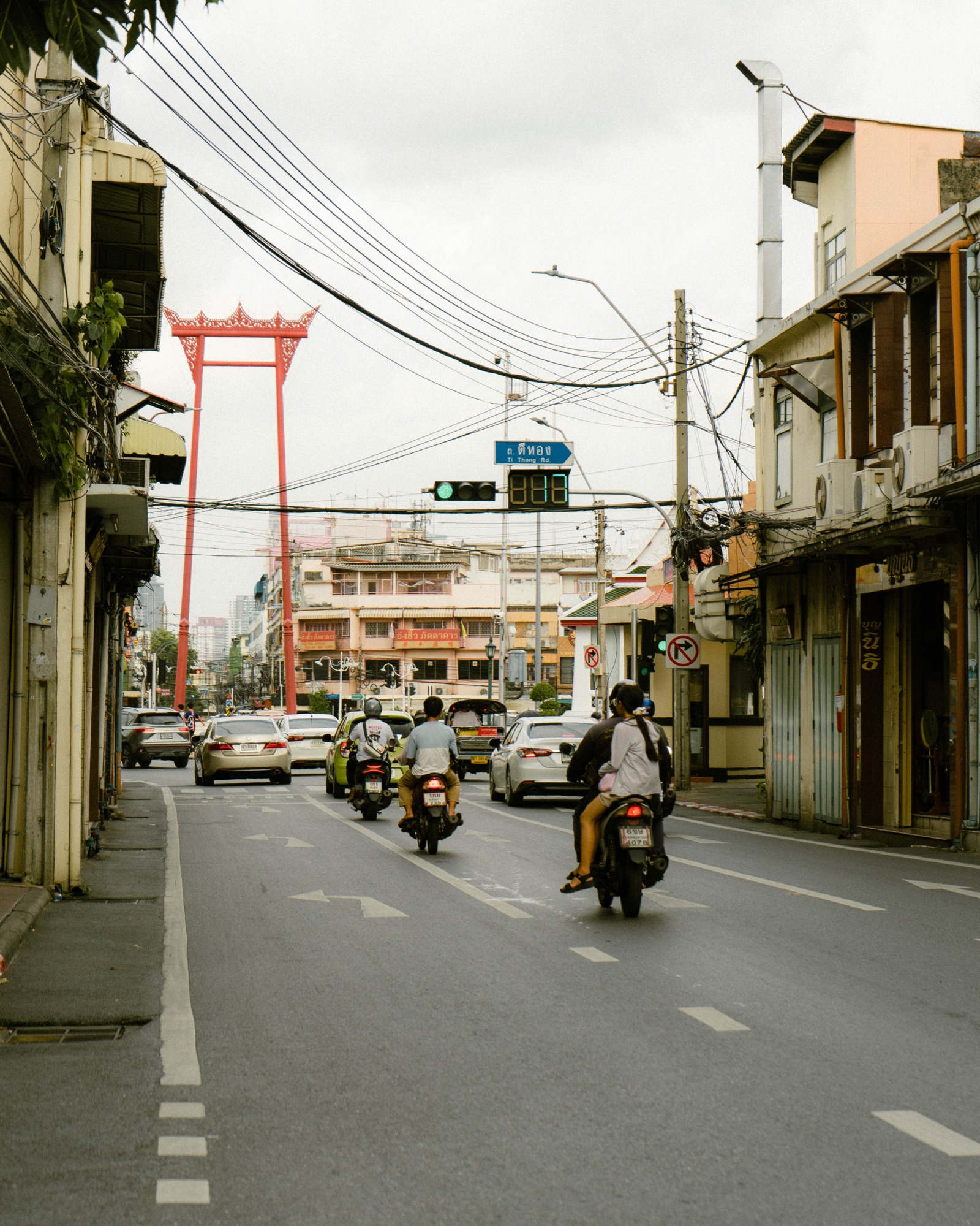 Rue de Bangkok et la Balançoire géante, Thaïlande
