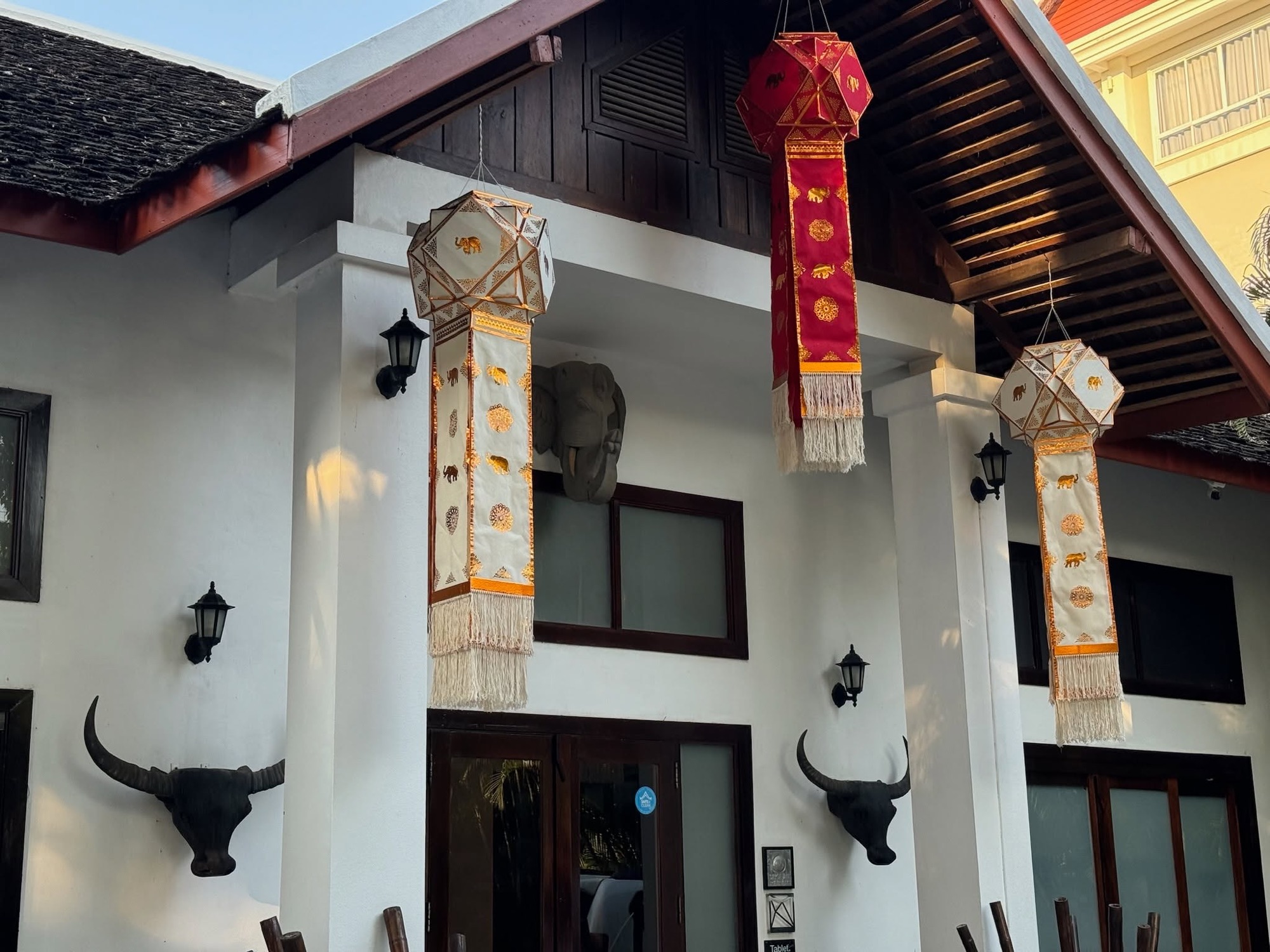 Façade du Riverside Boutique Resort, Vang Vieng