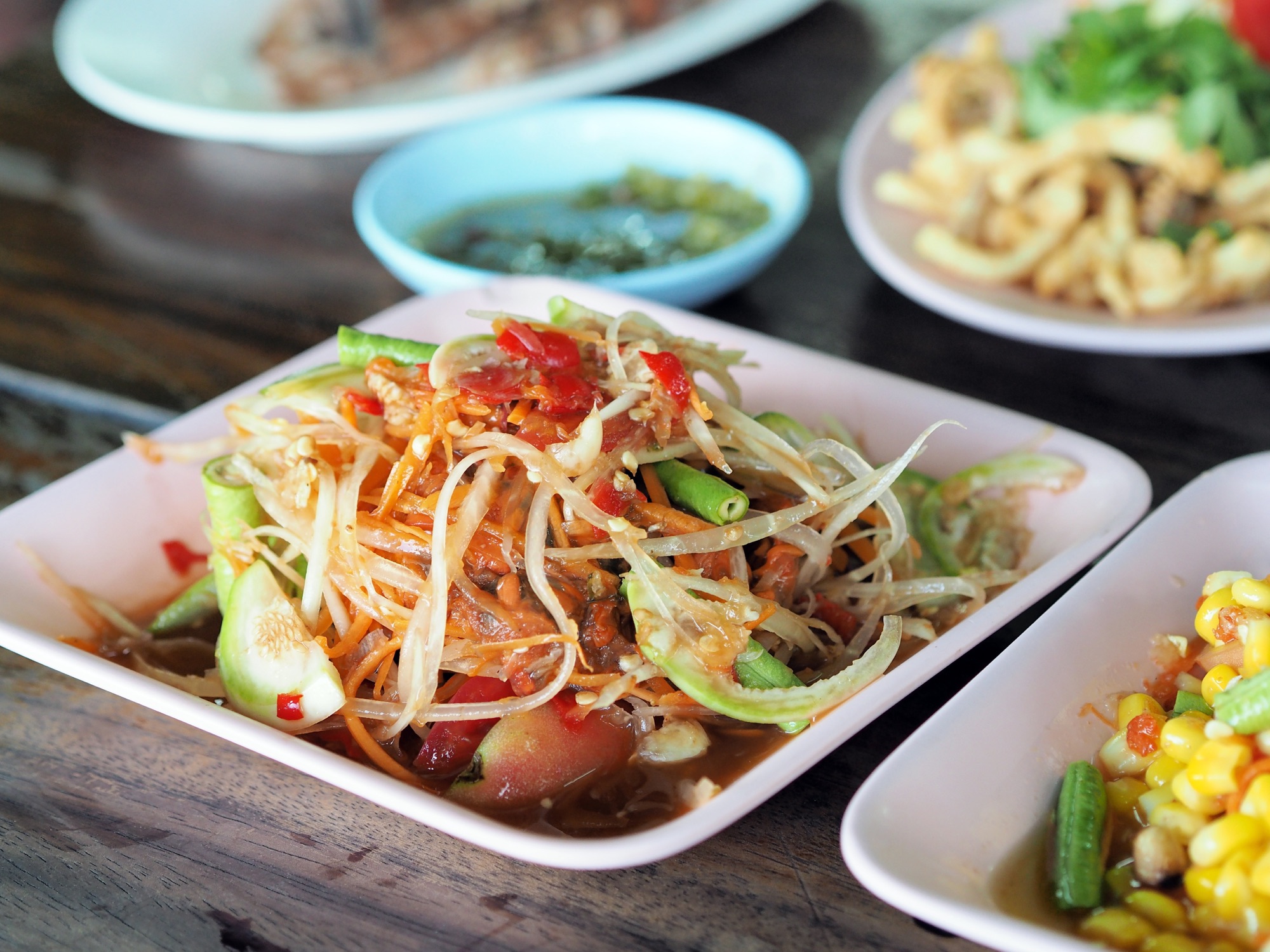Tam Mak Houng, plat laotien